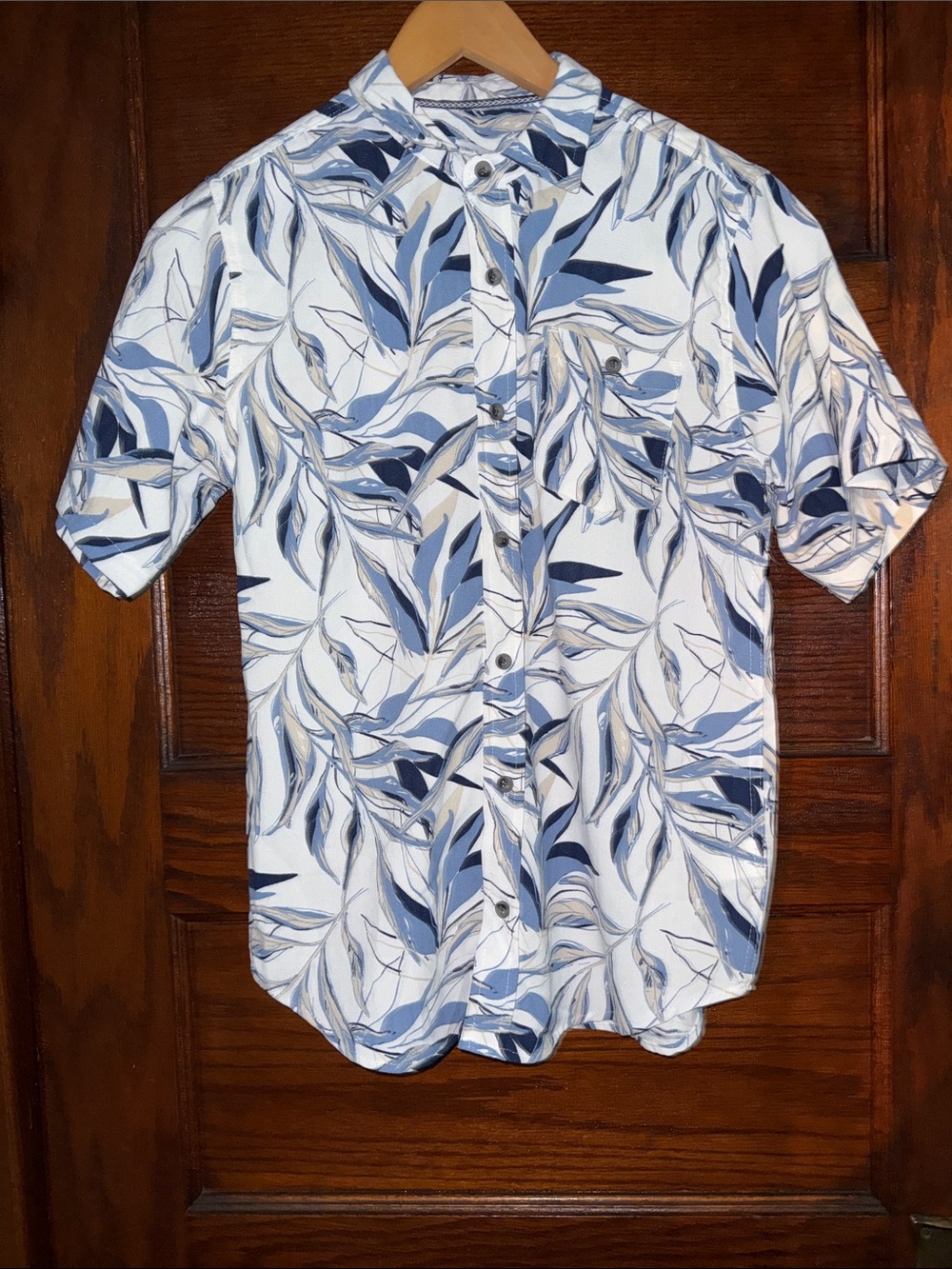Large (14/16) Distortion Short Sleeve Button Down